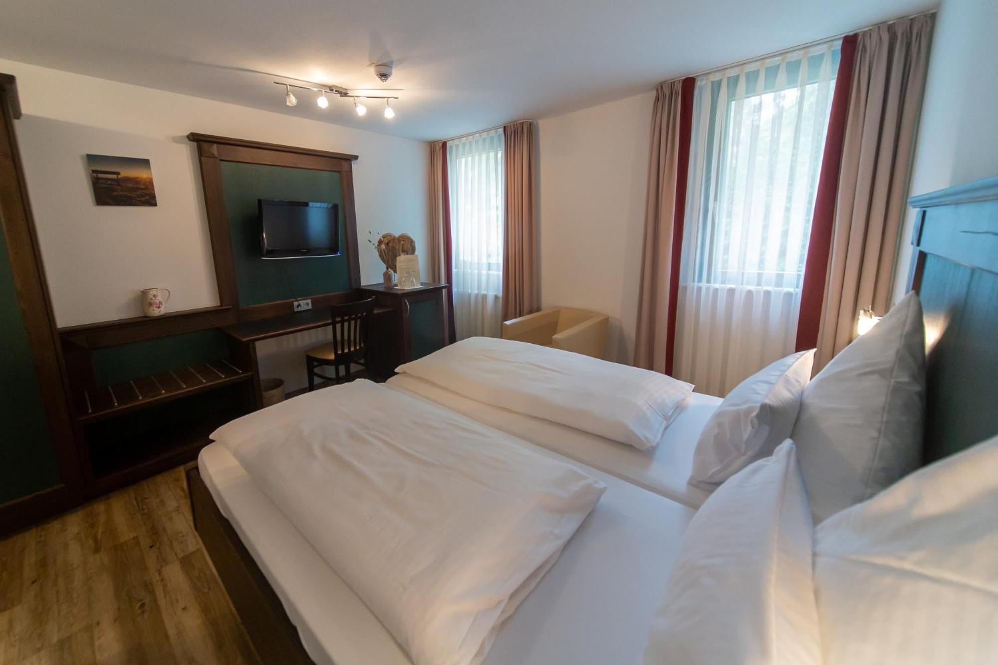 Hotel Restaurant Auerhahn Bad Wildbad Εξωτερικό φωτογραφία