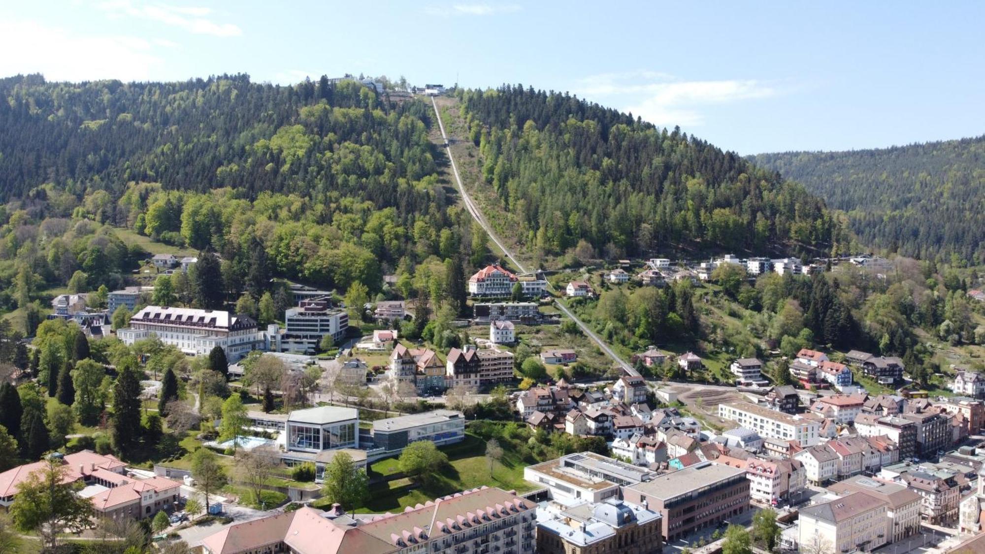 Hotel Restaurant Auerhahn Bad Wildbad Εξωτερικό φωτογραφία